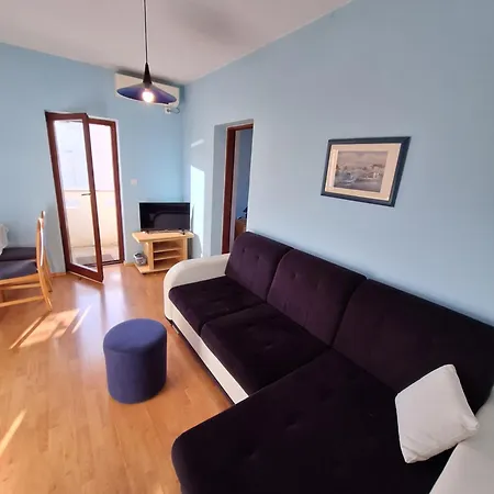 Vukovic Apartment